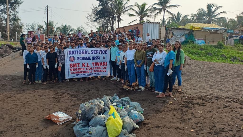 SMT. K.L. Tiwari Degree College of Commerce and Science Palghar Sports and Event photo 14